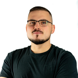 Tizian Scharf