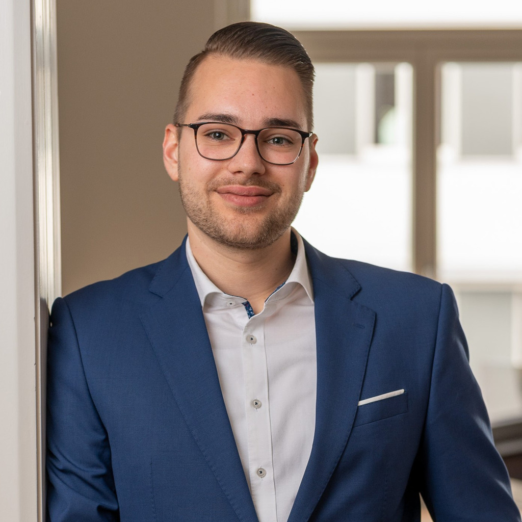 Leon Roy Betriebswirtschaft mit Schwerpunkt finance Hochschule für