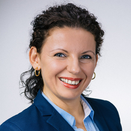 Profilbild Csilla Riba-Szabó