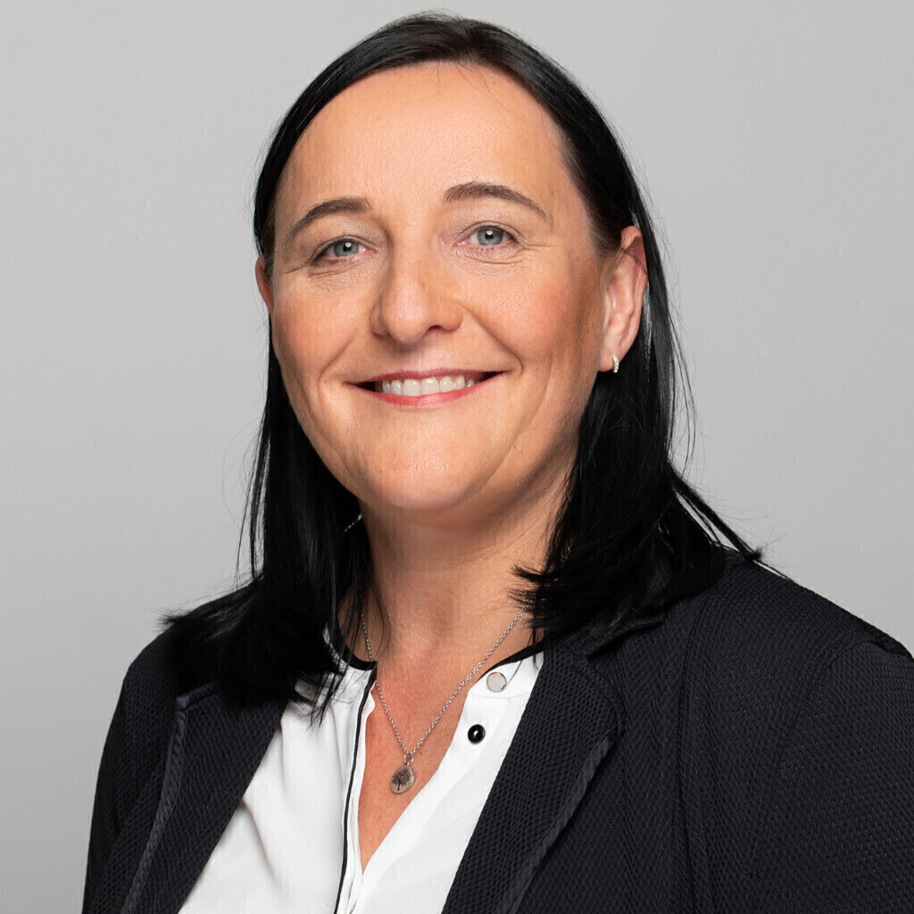 Birgit Eder Dentalfachberater Pluradent Austria GmbH XING