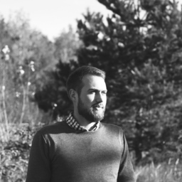 Erik Lolies