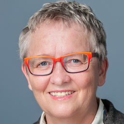Dr. Steffi Lange