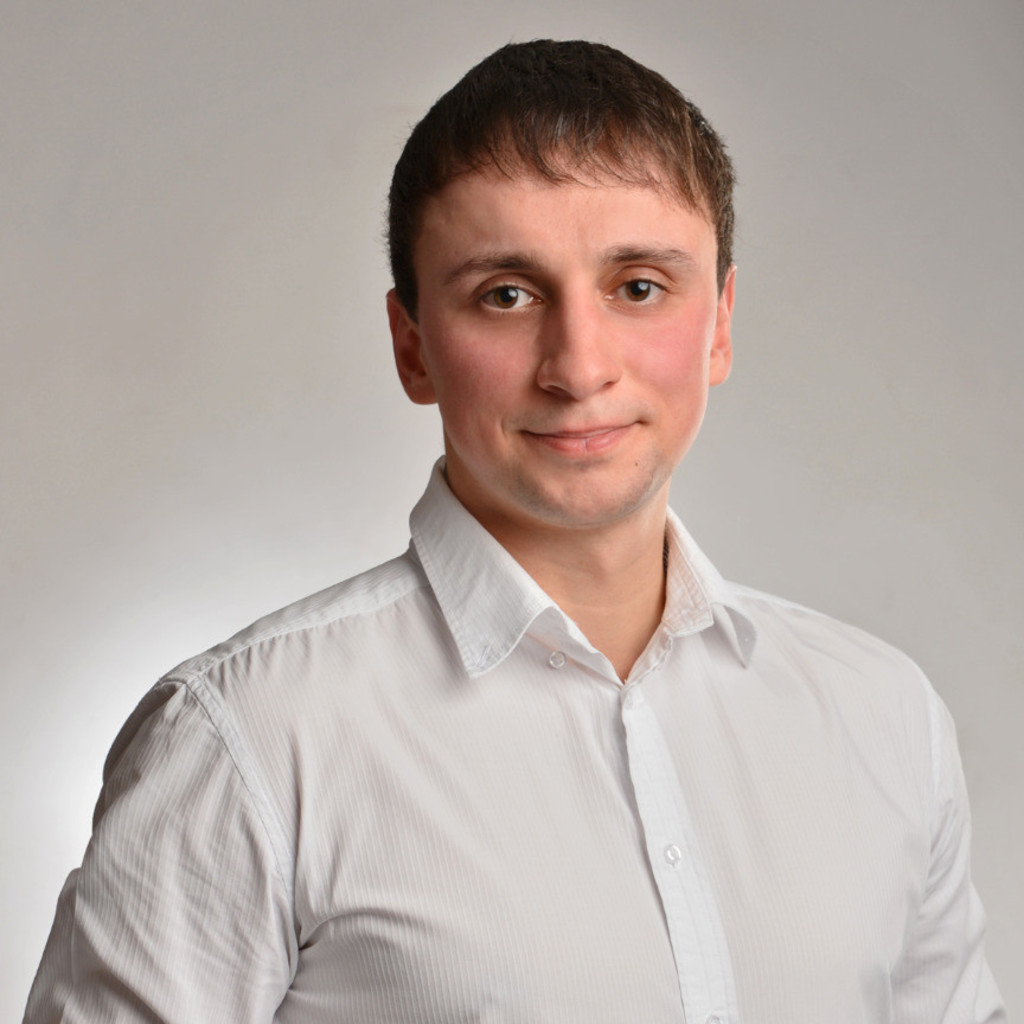 Christopher Schuchert Systemingenieur AKASOL AG XING