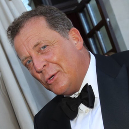 Peter E. Knobloch