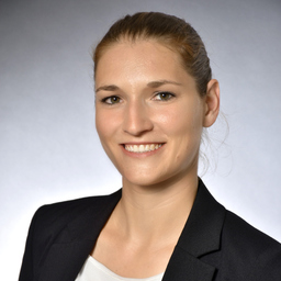 Julia König