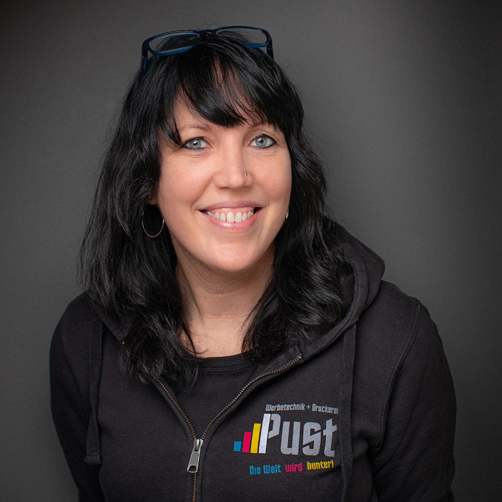 Silvia Pust - Inhaberin - Werbetechnik + Druckerei Pust | XING