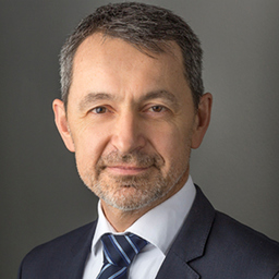 Dr. Stefan Forster