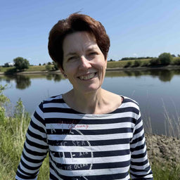 Maike Kay-Naeve