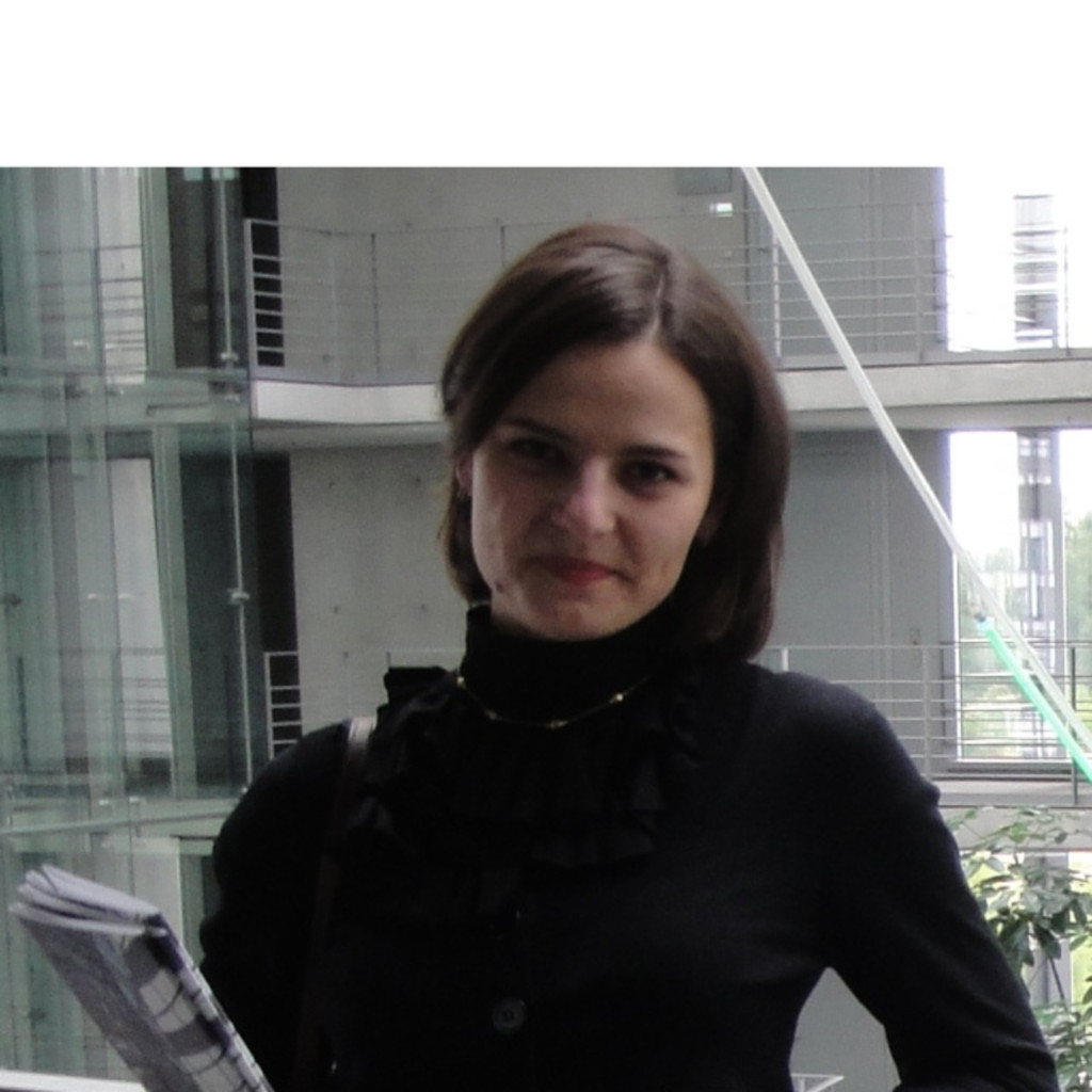 Martyna Majoch IPS Deutscher Bundestag XING