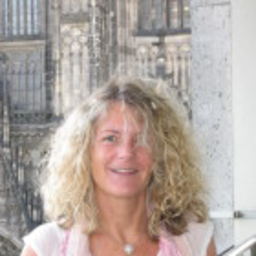 Claudia Deventer