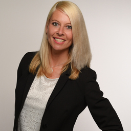 Laura Schwarz