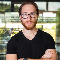 Steffen Roth