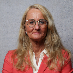 Nicole Mulzer