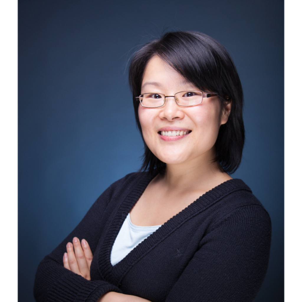 Bingqing Sun Controller DHL Global Management GmbH, Logistics