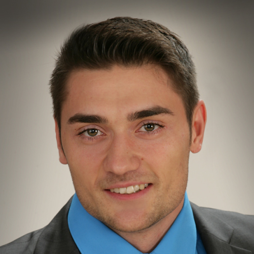 Adam Golaszczyk IT Consultant B2B Online Shop Heinrich Schmidt GmbH