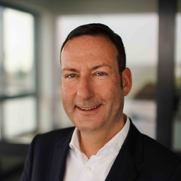 Oliver Simon