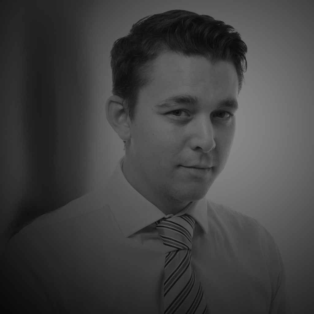 Chris wyatt Financial Consultant PIC Europe XING