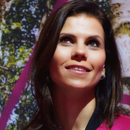 Julia Titze