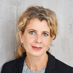 Dr. Helke Drenckhan