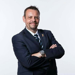 Bernd Giles