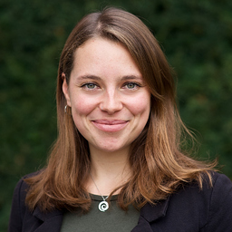 Laura Woll
