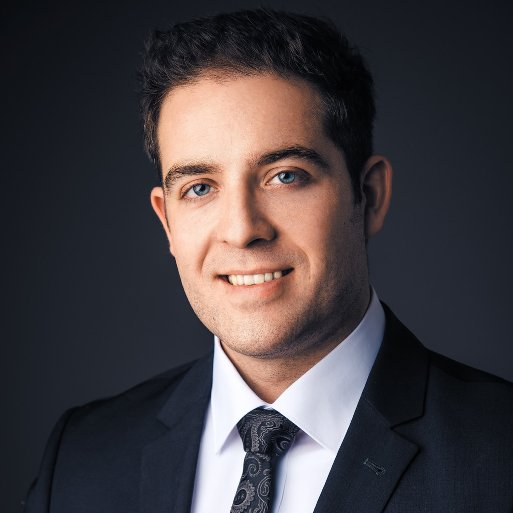 Peter Winkler BWL Universität Regensburg XING