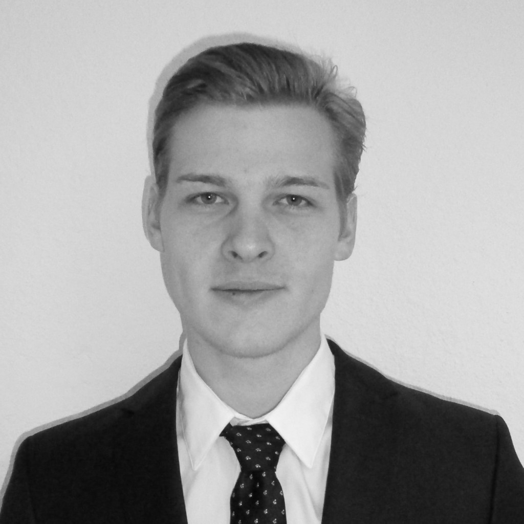 Dipl.Ing. Jan Rolwes Senior Development Engineer Mechanism Webasto