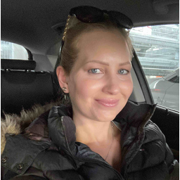 Nicole Scholl