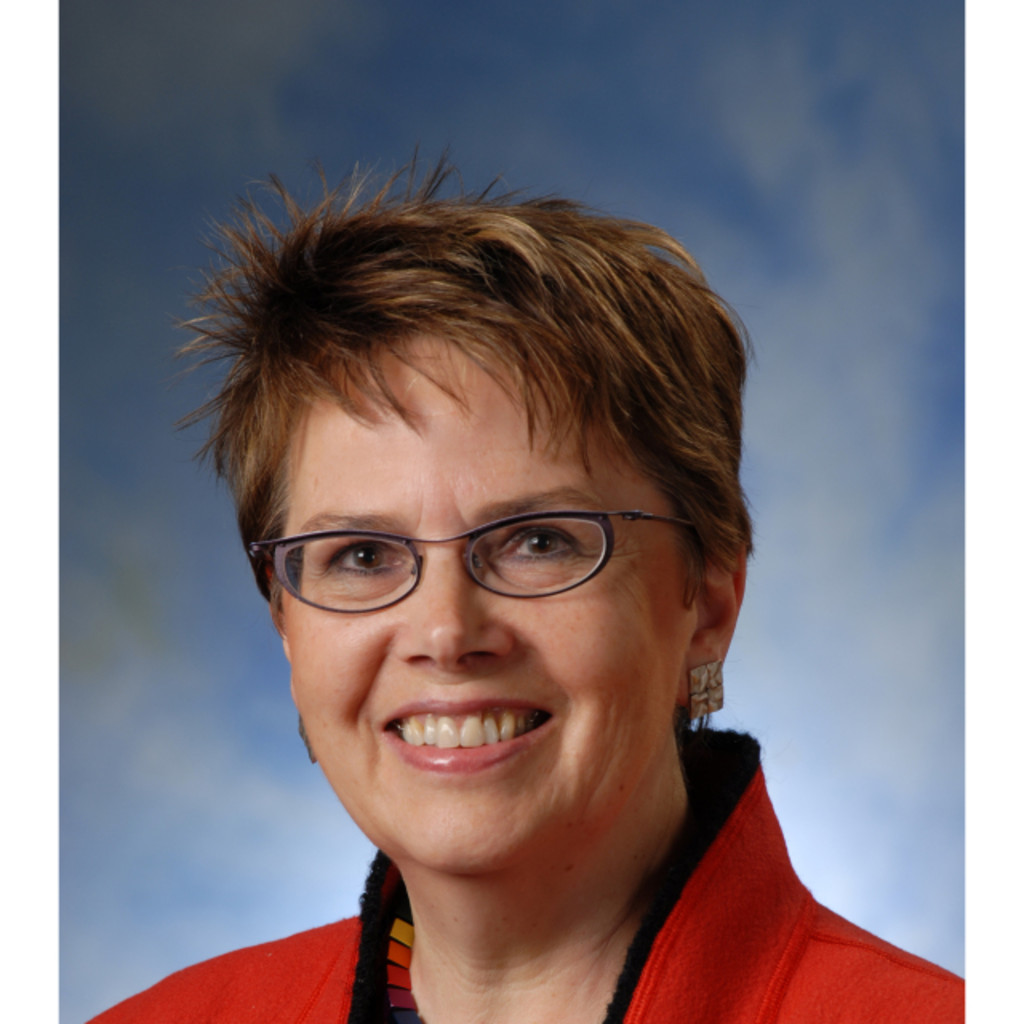 Monika WagnerHans Gesamtleiterin Bildungszentrum Weissacher Tal XING