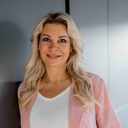 Shirley Theuerkauff