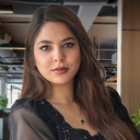 Sima Sharyati pour