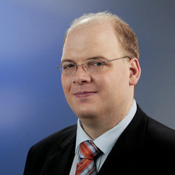 Dr. Sven Passinger