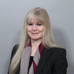 Marion Zöller