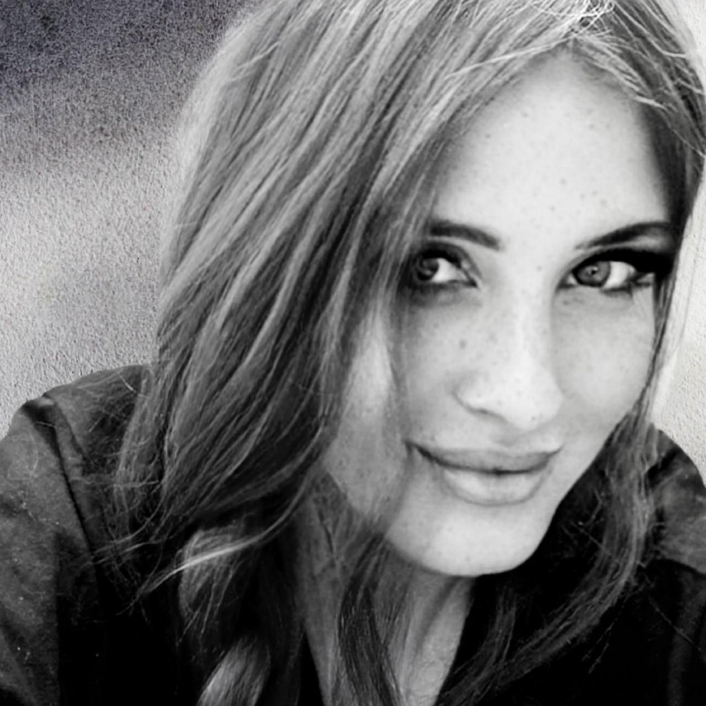 Julia Maurer Pflegedienstleiter Sr. Jules LebensArt XING