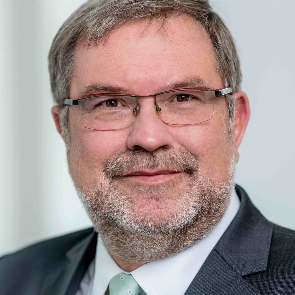 Ralf Gimm Regionaldirektor DZ BANK AG XING