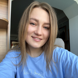 Альона Железняк