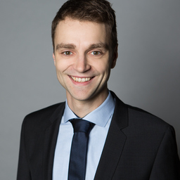 Dr. Dennis Hübner