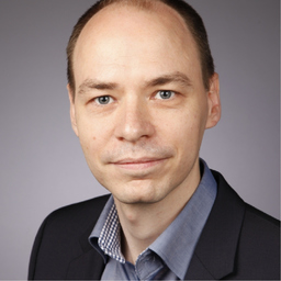 Dr. Tobias Piroth