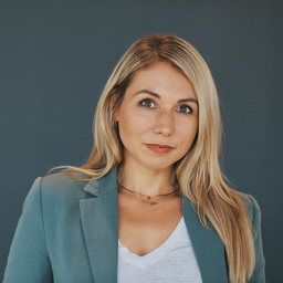 Christina Wolff