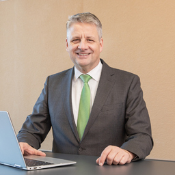 Dr. Thomas Beckert
