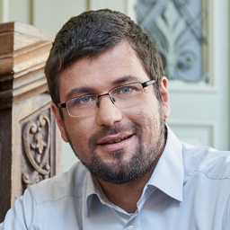 Dr. Dominik Kremer