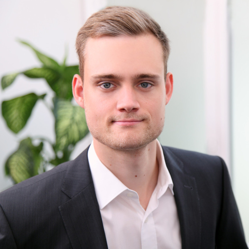 Florian Fricke Data Scientist and Data Engineer SAP SE, Walldorf