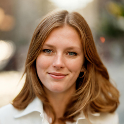 Julia Ropertz