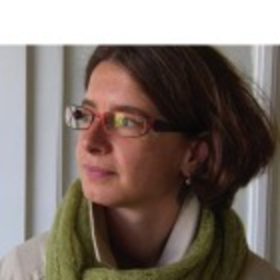 Dr. Catherine Szente