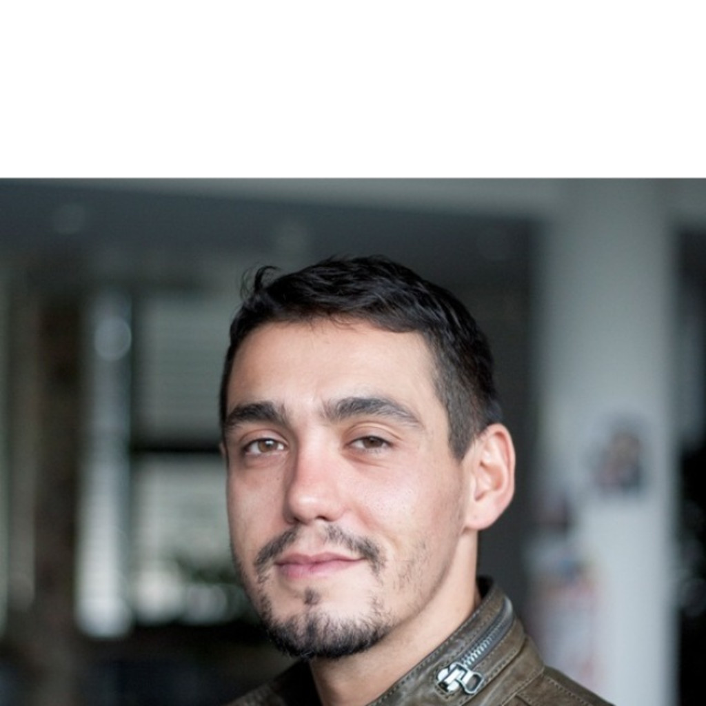 Domenico Sciurti Freiberuflicher Journalist / Texter Diverse XING