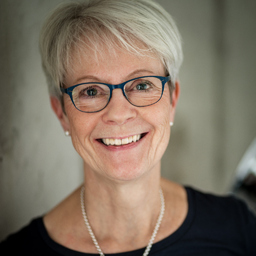 Dr. Christine Bauhofer