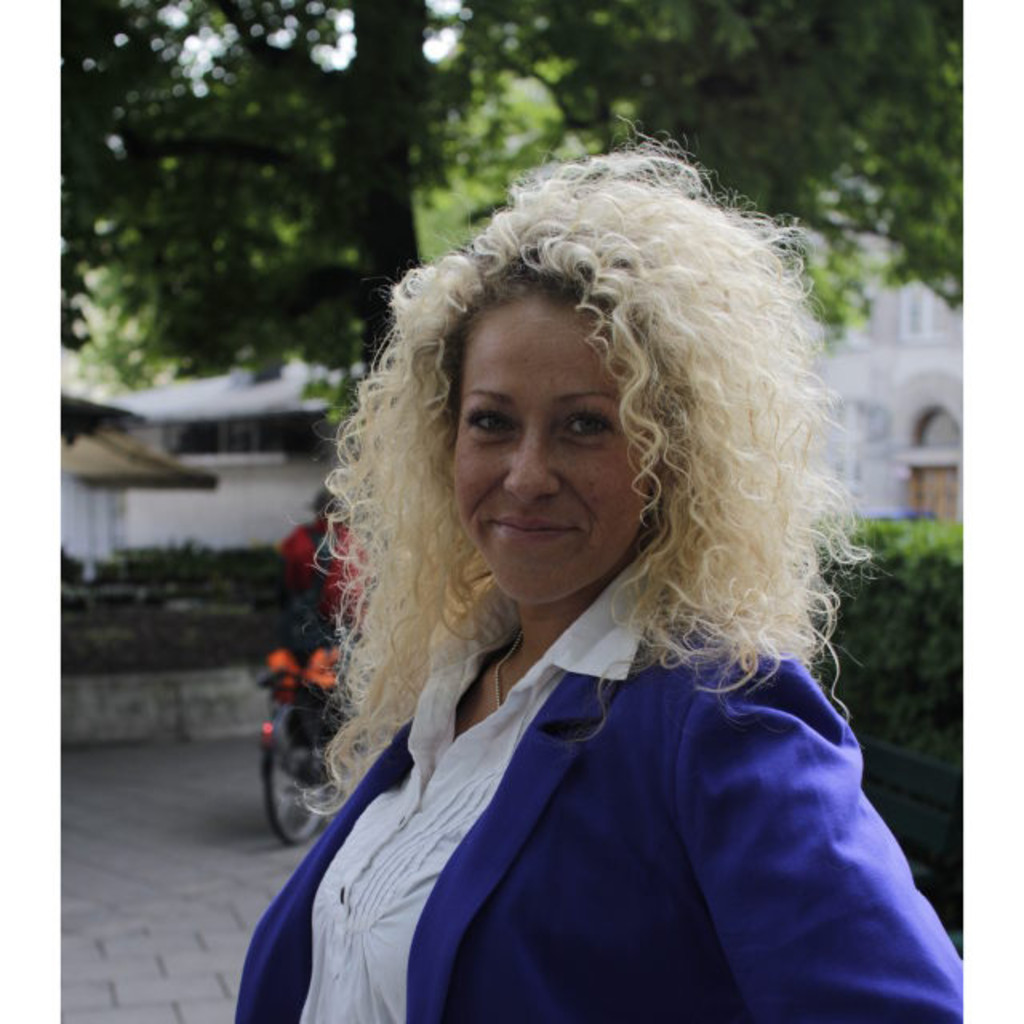 Juliane Teschke Veranstaltung Marketing MacroMedia XING