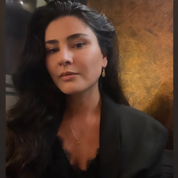 Esra Uzun