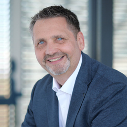 Dr. Arne Roboom