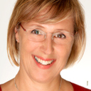 Dr. Paola Giavedoni